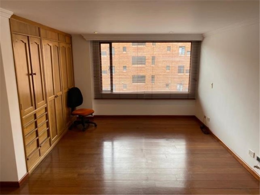 Apartamento de 4 alcobas en venta en Chico Norte, Bogotá, 162 m² · foto 14 de 24