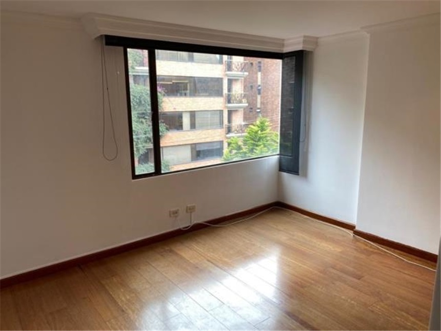 Apartamento de 4 alcobas en venta en Chico Norte, Bogotá, 162 m² · foto 19 de 24