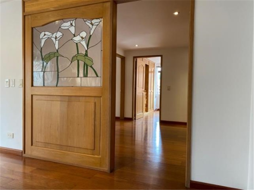 Apartamento de 4 alcobas en venta en Chico Norte, Bogotá, 162 m² · foto 12 de 24