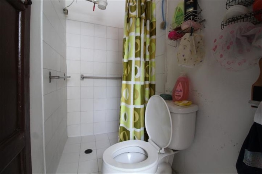 Casa de 5 alcobas en venta en Alvarez Las Americas, Bucaramanga, 200 m² · foto 16 de 19