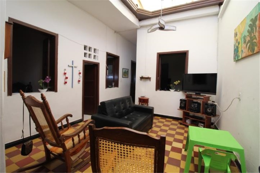 Casa de 5 alcobas en venta en Alvarez Las Americas, Bucaramanga, 200 m² · foto 5 de 19
