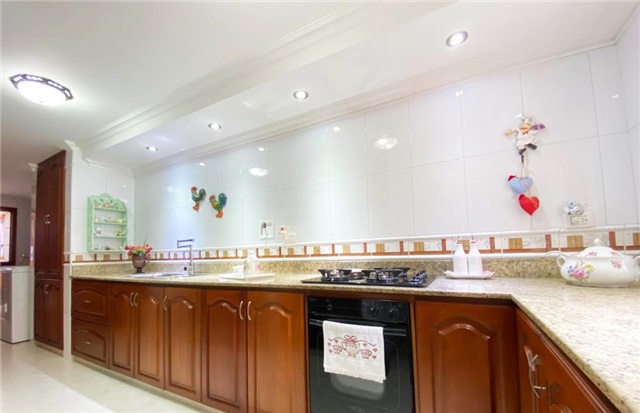 Casa de 3 alcobas en venta en Alejandria, Medellín, 266 m² · foto 8 de 16