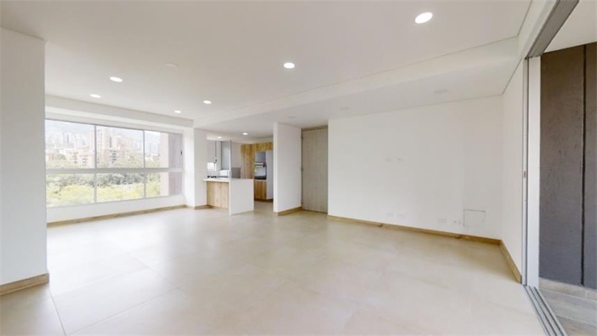 Apartamento de 3 alcobas en arriendo en Santa Maria De Los Angeles, Medellín, 140 m² · foto 2 de 21