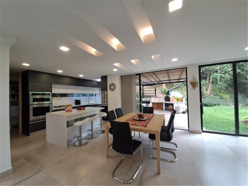 Casa en venta en Sector Tejares, Manizales · foto 10 de 24