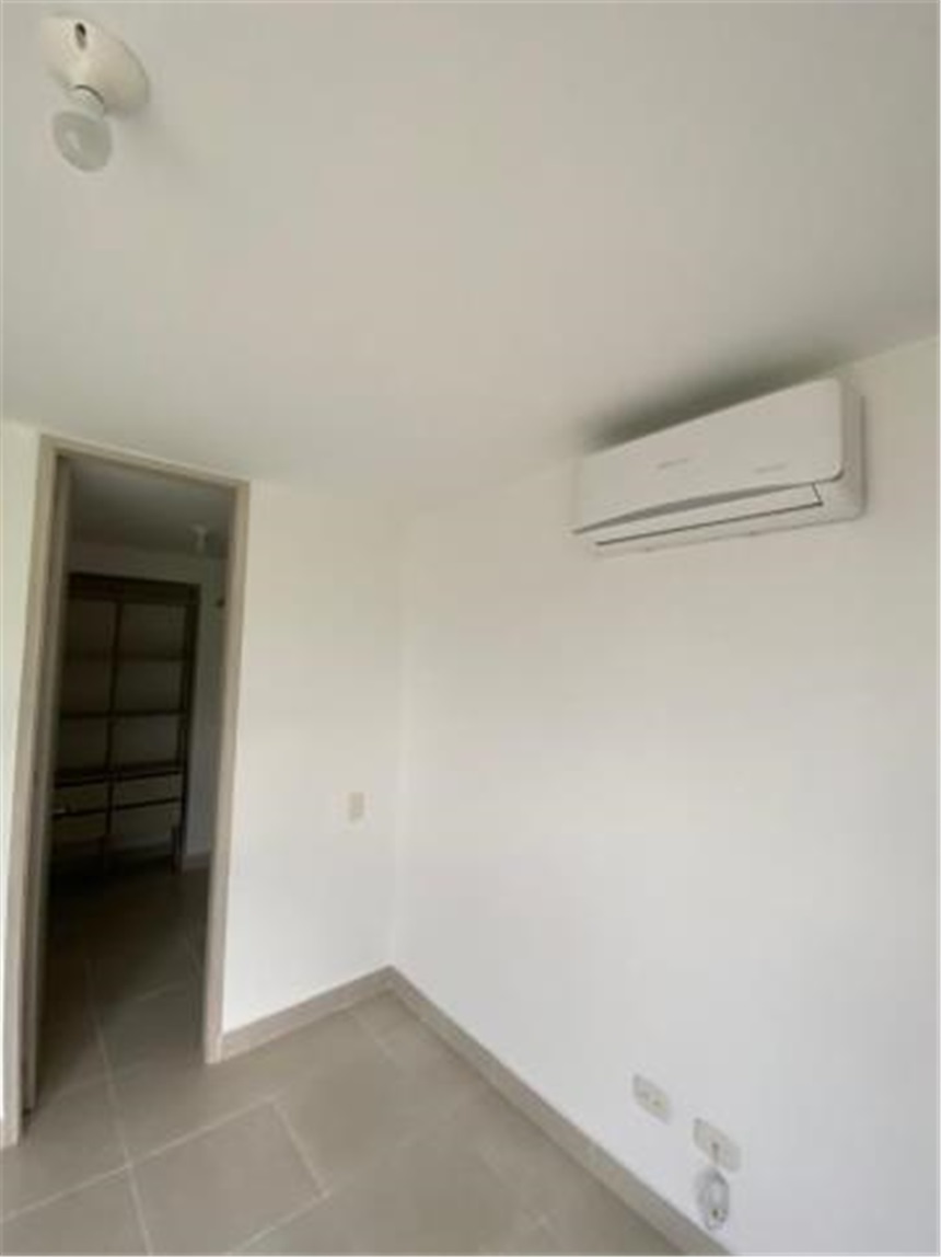 Apartamento en venta en Bochalema, Cali · foto 5 de 21