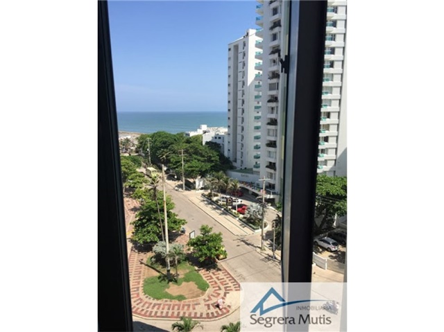 Apartamento de 4 alcobas en venta en El Laguito, Cartagena, 146 m² · foto 2 de 24