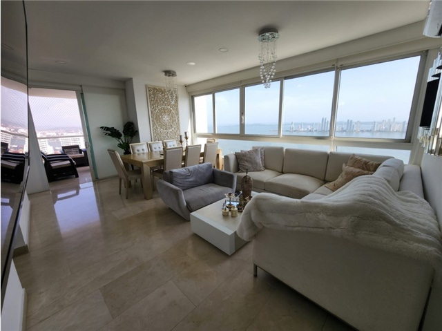 Apartamento en venta en Manga, Cartagena · foto 4 de 19