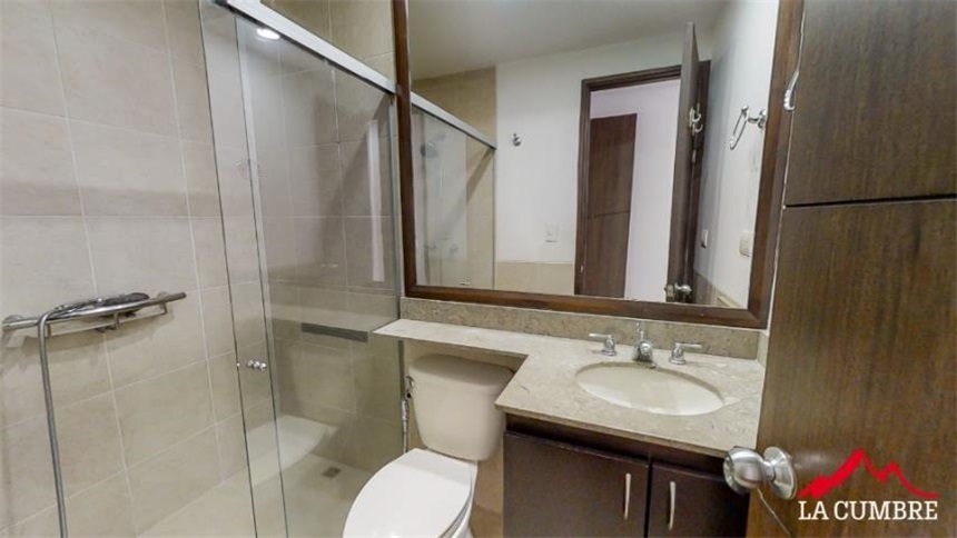 Apartamento en venta en El Poblado, Medellín · foto 19 de 23