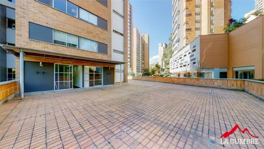 Apartamento en venta en El Poblado, Medellín · foto 22 de 23