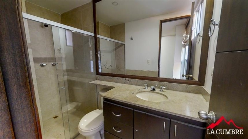 Apartamento en venta en El Poblado, Medellín · foto 14 de 23