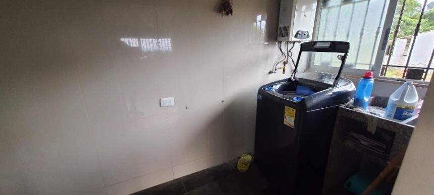 Casa de 5 alcobas en venta en Ruitoque, Piedecuesta, 810 m² · foto 10 de 13