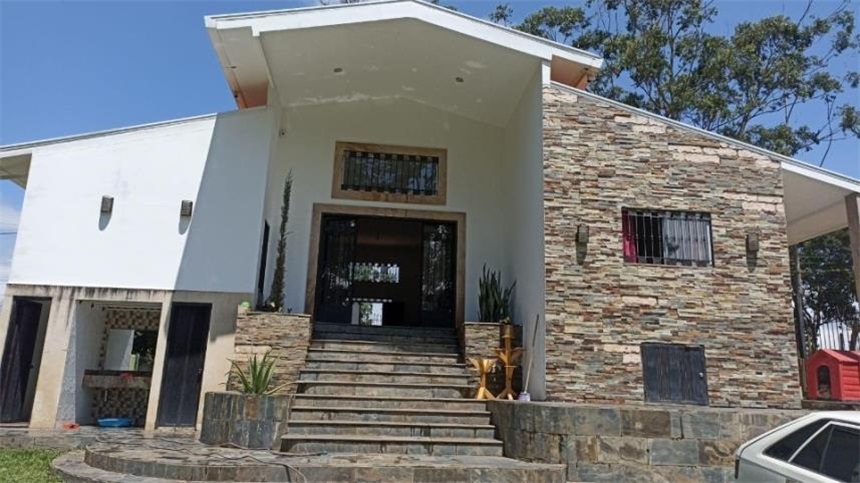 Casa de 5 alcobas en venta en Ruitoque, Piedecuesta, 810 m² · foto 12 de 13