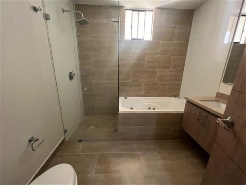 Apartamento en venta en Mirador De Rio Frio, Chía · foto 9 de 11