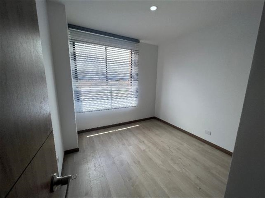 Apartamento en venta en Mirador De Rio Frio, Chía · foto 4 de 11