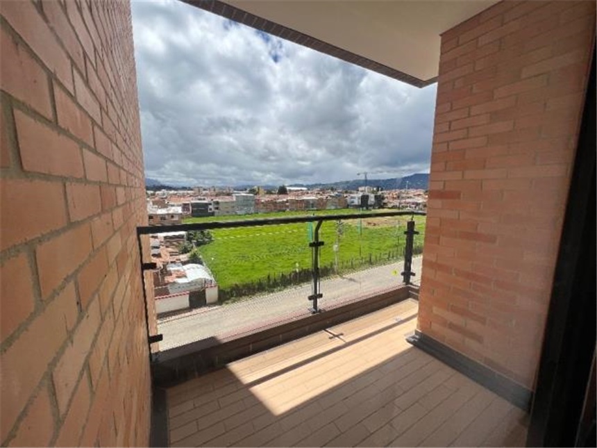 Apartamento en venta en Mirador De Rio Frio, Chía · foto 10 de 11