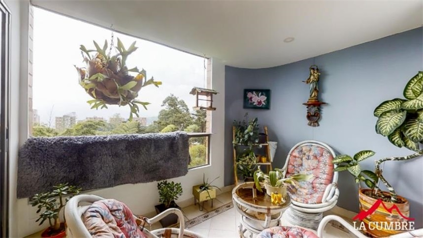 Apartamento de 3 alcobas en arriendo en El Tesoro, Medellín, 300 m² · foto 10 de 23