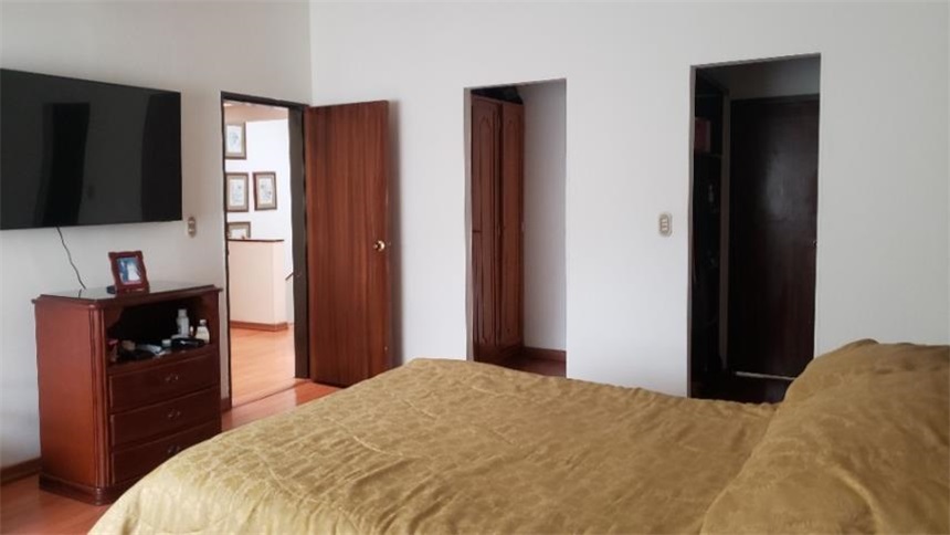 Casa en venta en Quirinal, Bogotá · foto 11 de 24