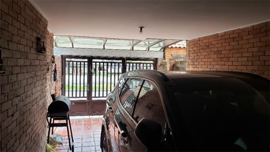 Casa en venta en Quirinal, Bogotá · foto 2 de 24