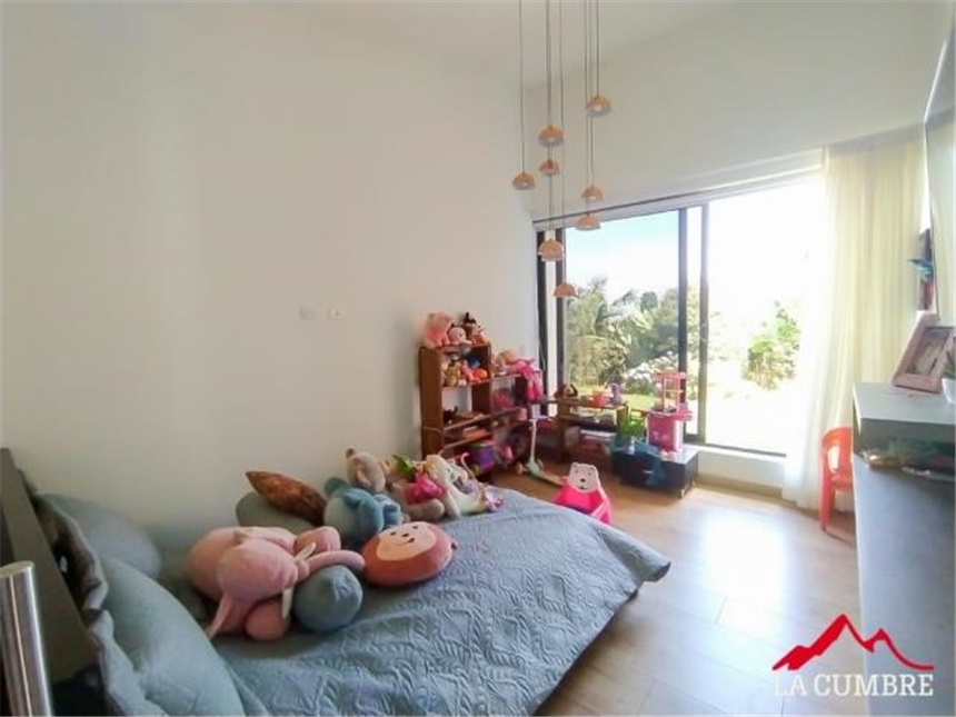 Casa de 5 alcobas en venta en Escobero, Envigado, 300 m² · foto 15 de 18