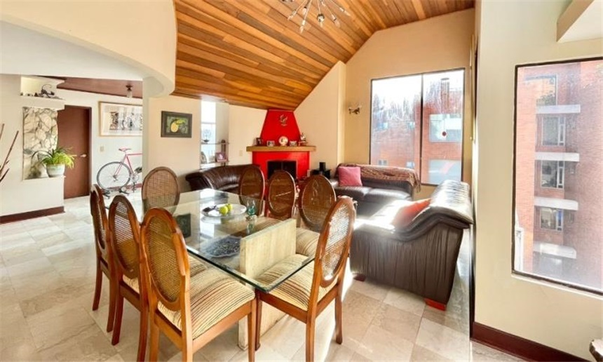 Apartamento en venta en Chapinero, Bogotá · foto 2 de 24