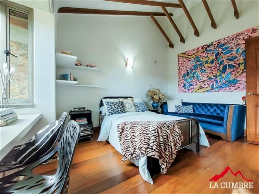 Casa de 4 alcobas en venta en Escobero, Envigado, 400 m² · foto 22 de 24