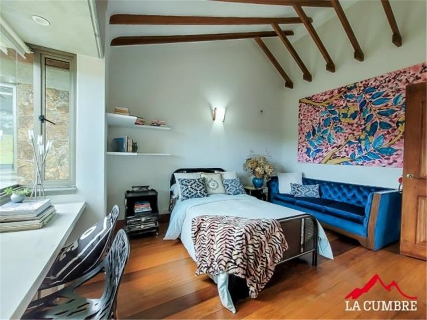 Casa de 4 alcobas en venta en Escobero, Envigado, 400 m² · foto 24 de 24