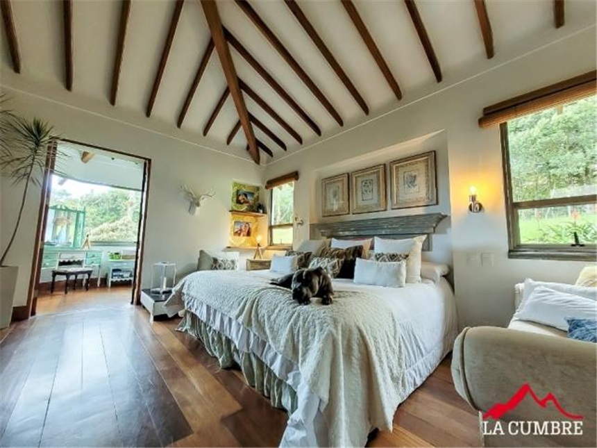 Casa de 4 alcobas en venta en Escobero, Envigado, 400 m² · foto 21 de 24