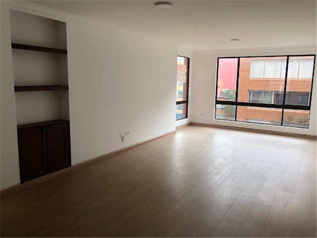 Piso – Bogotá, Chicó Lago - Vista 4