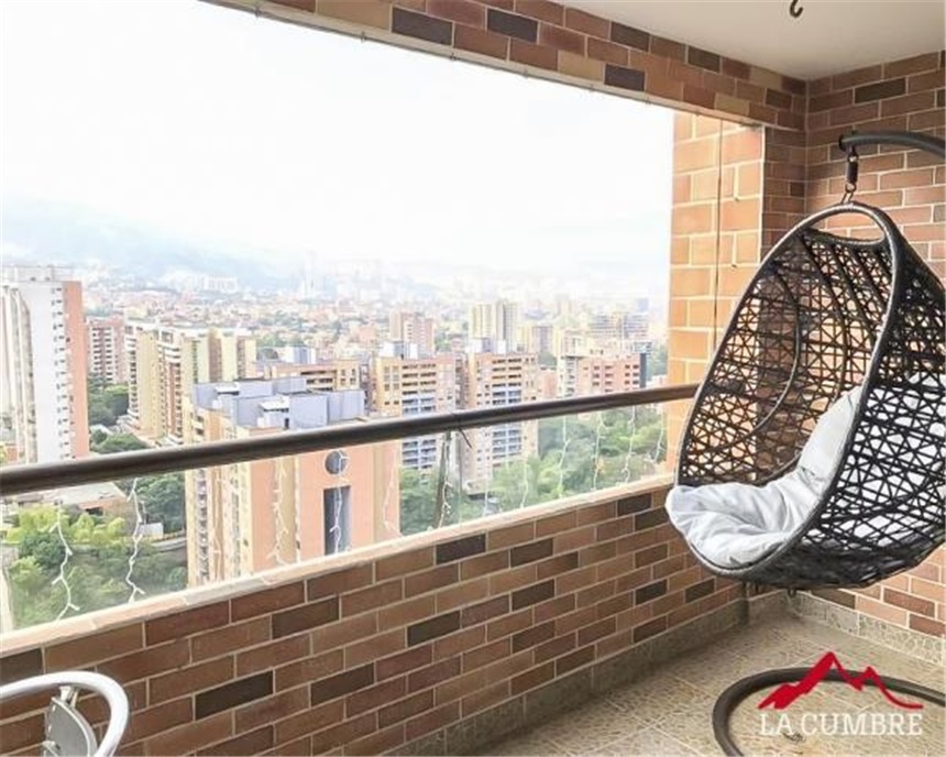 Apartamento en venta en Zuñiga, Medellín · foto 2 de 12