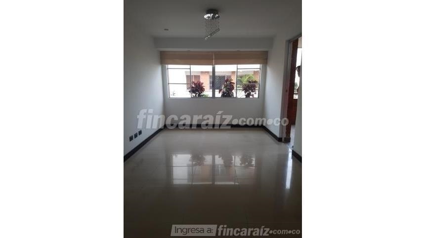 Apartamento de 3 alcobas en venta en Cristales, Cali, 145 m² · foto 4 de 15