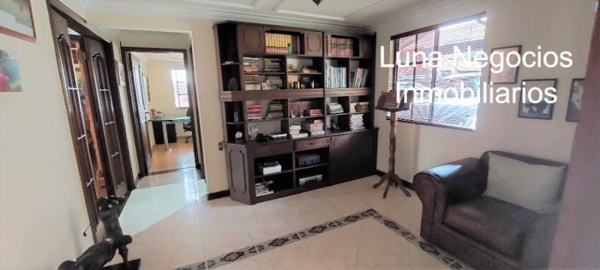 Casa de 4 alcobas en venta en Lagos Del Cacique, Bucaramanga, 450 m² · foto 6 de 24