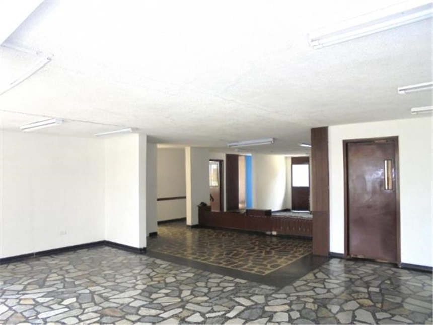 Local en Arriendo - Vista 3