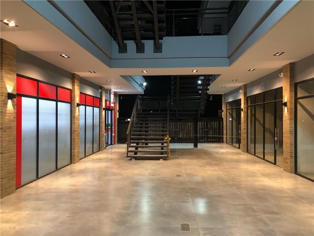 Local en Arriendo - Vista 3