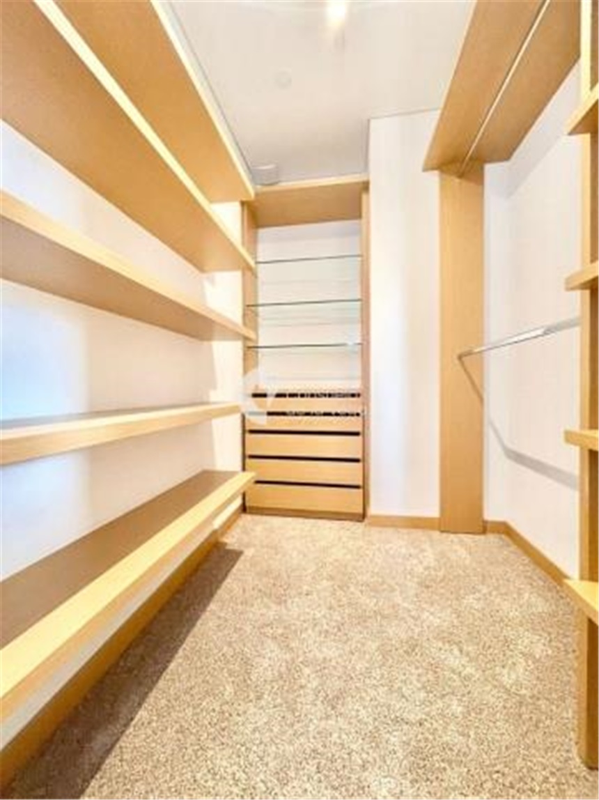 Apartamento de 3 alcobas en venta en Chico, Bogotá, 248 m² · foto 9 de 24