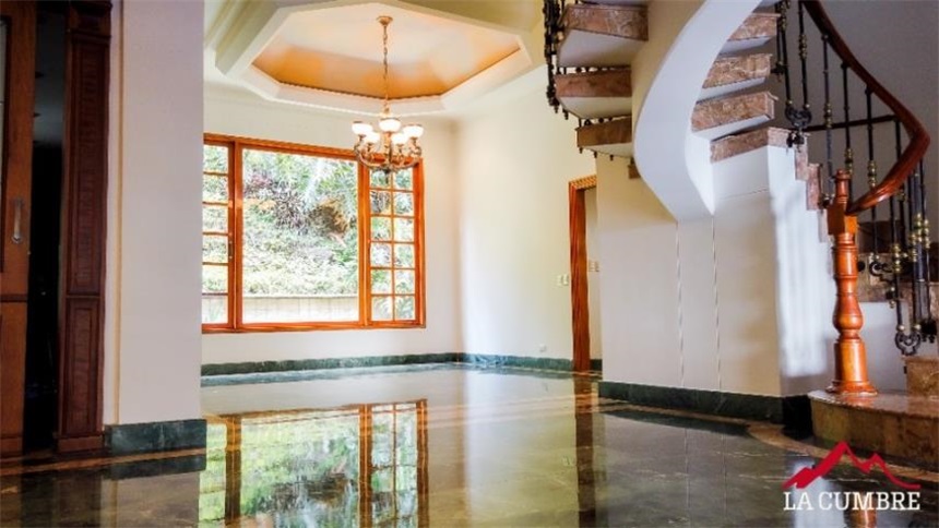 Casa de 4 alcobas en venta en El Tesoro, Medellín, 500 m² · foto 6 de 12