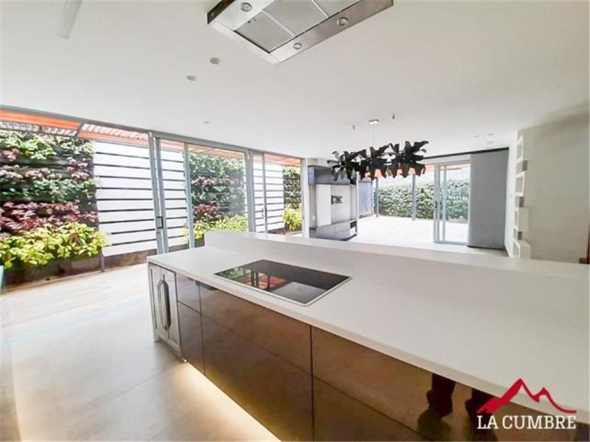 Casa en Arriendo - Görünüm 2