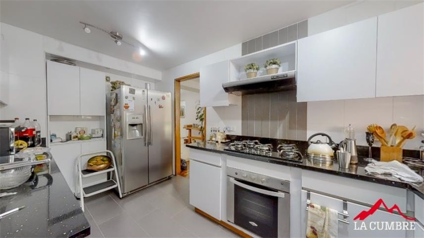 Apartamento de 3 alcobas en arriendo en Alejandria, Medellín, 210 m² · foto 4 de 9