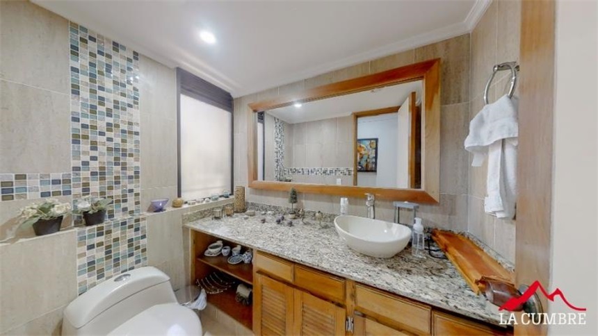 Apartamento de 3 alcobas en arriendo en Alejandria, Medellín, 210 m² · foto 7 de 9
