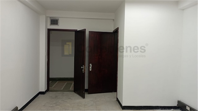 Local en arriendo en Villa Nueva, Medellín, 436 m² · foto 6 de 16