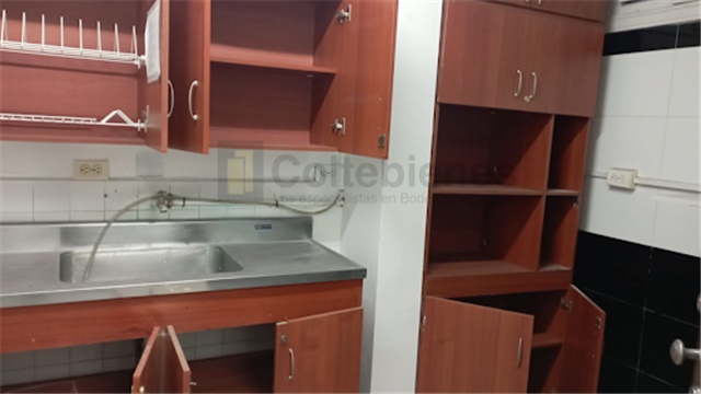 Local en arriendo en Villa Nueva, Medellín, 436 m² · foto 11 de 16