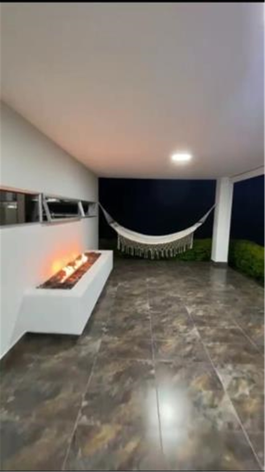Casa de 4 alcobas en venta en Llano Grande, Rionegro, 350 m² · foto 19 de 20