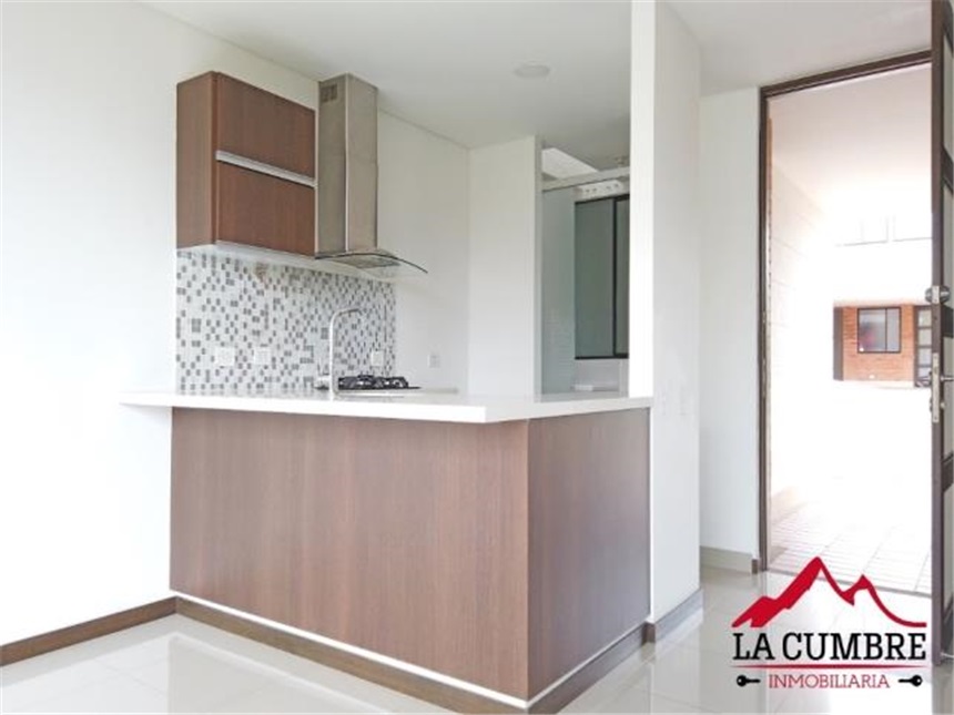 Casa en arriendo en Loma El Atravesado, Envigado · foto 6 de 13