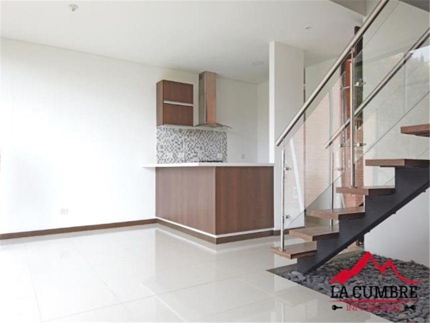 3BR House in Loma del Esmeraldal (186 m²) - 4