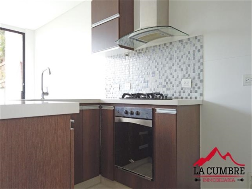 Casa en arriendo en Loma El Atravesado, Envigado · foto 5 de 13