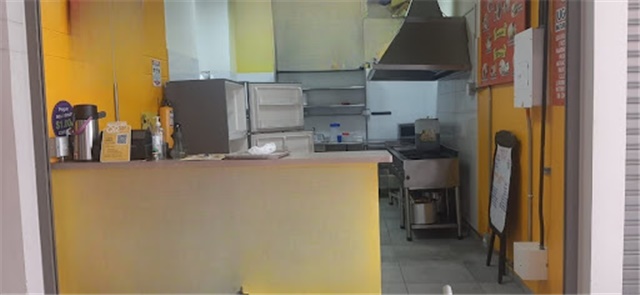 Local en arriendo en La Candelaria, Medellín, 20 m² · foto 2 de 5