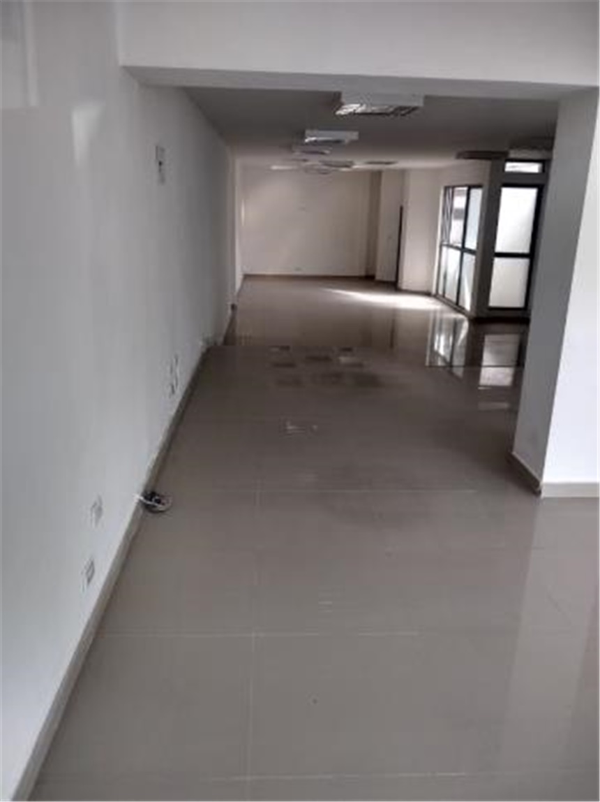 Local en Arriendo - Vista 5