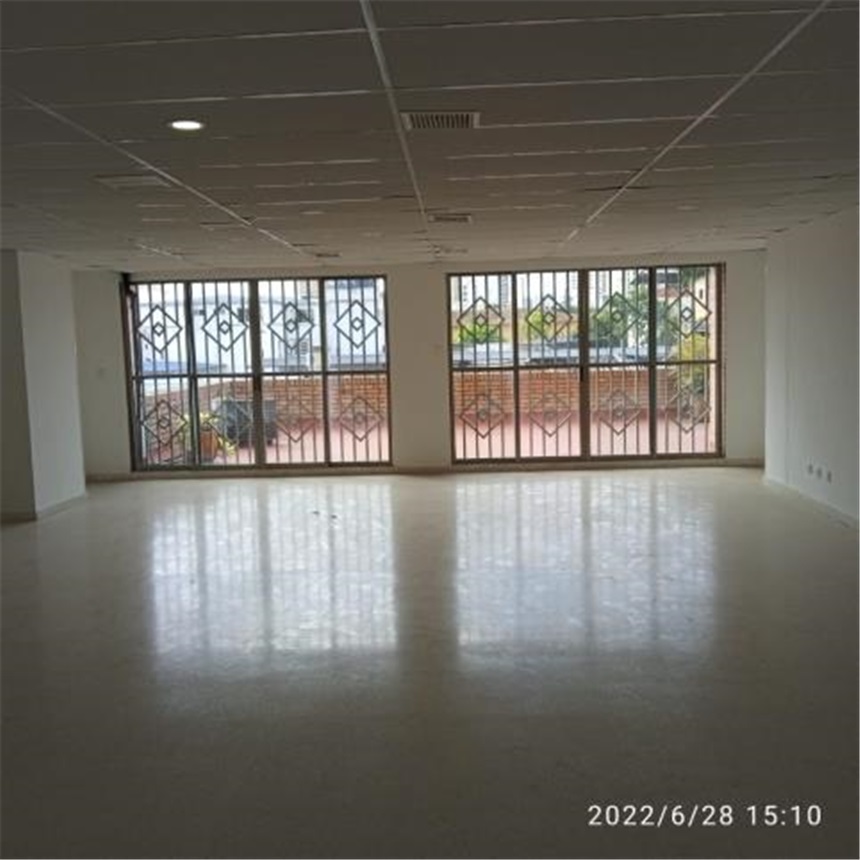 Local en venta en Centro, Bucaramanga, 110 m² · foto 13 de 17