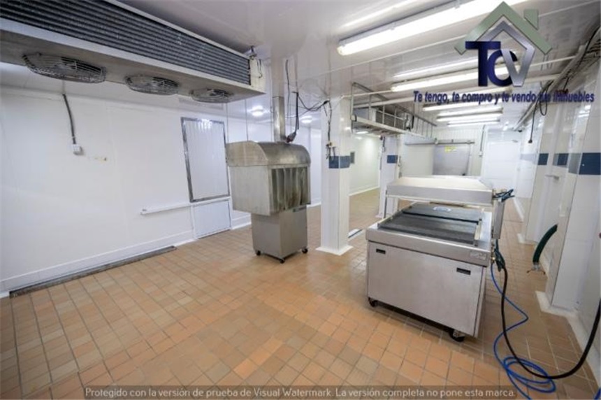 Bodega en venta en Universidad, Bucaramanga, 350 m² · foto 10 de 24