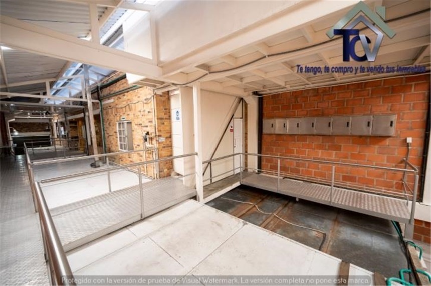 Bodega en venta en Universidad, Bucaramanga, 350 m² · foto 18 de 24