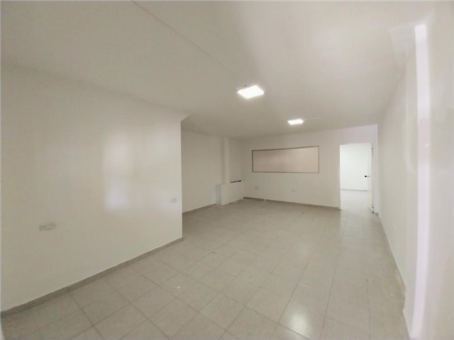 Local en Arriendo - Vista 4
